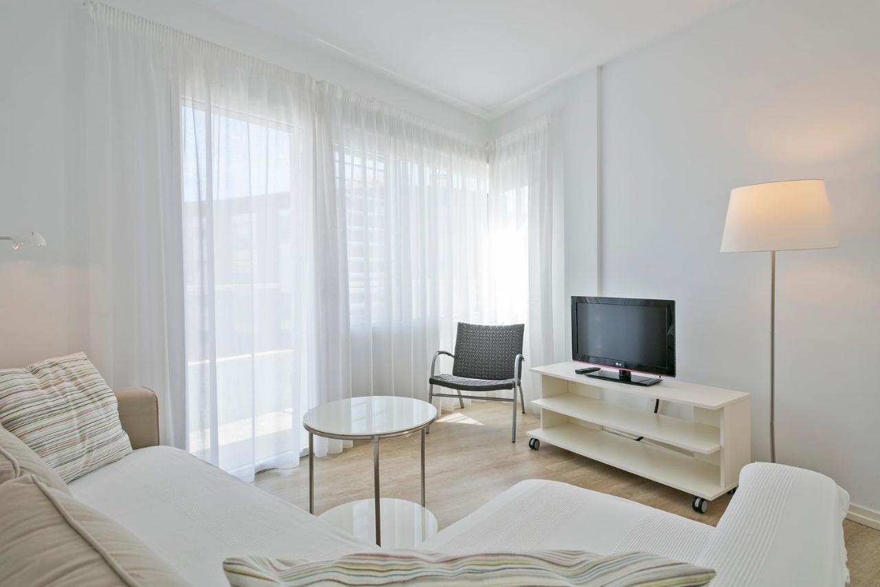 Apartaments Pepita Bandert Cambrils Exterior foto
